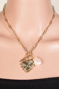 Single Stud Hear And Pearl Charm Chain Necklace