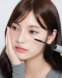 Mascara effet faux cils 4U2