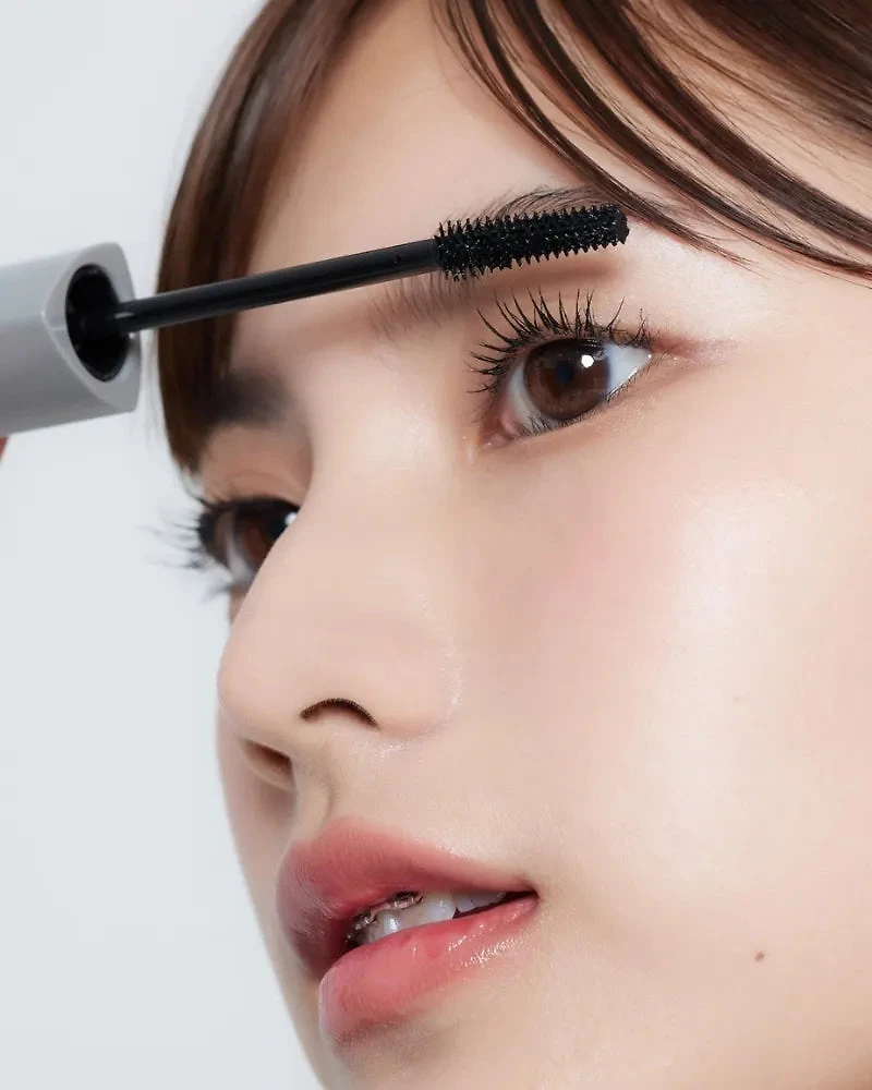 Mascara effet faux cils 4U2