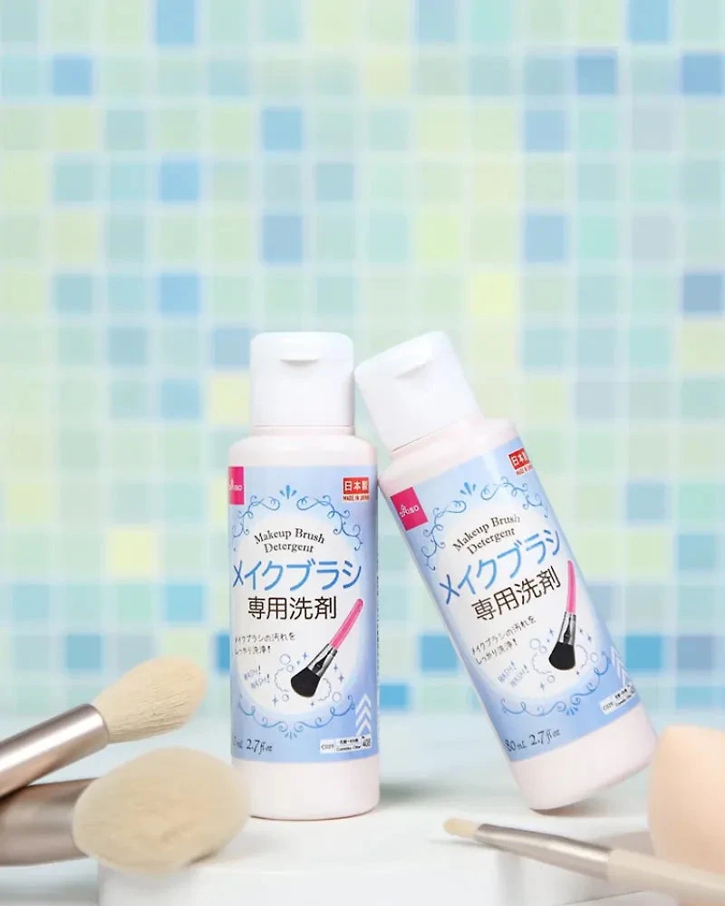 Détergent pour pinceaux de maquillage Daiso