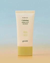 Crème solaire filtrante minérale apaisante GOODAL Heartleaf