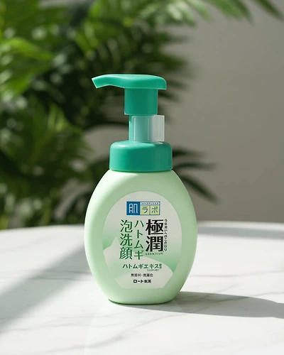 Hada Labo Gokujyun Hatomugi Cleansing Foam