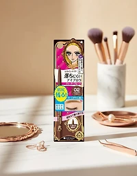 Embrasse-moi, héroïne, fais un sourcil rapide