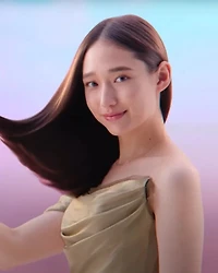 LUX Bath Glow Repair & Shine Sakura Shampoo & Conditioner Set