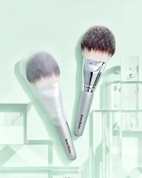Rosy Rosa Powder Fan Brush