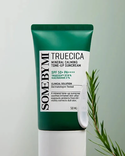 SOME BY MI Truecica Mineral Calming Tone Up Suncream
