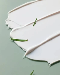 SOME BY MI Truecica Mineral Calming Tone Up Suncream