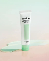 Crème solaire tonifiante Torriden Balanceful Cica SPF50+ PA++++