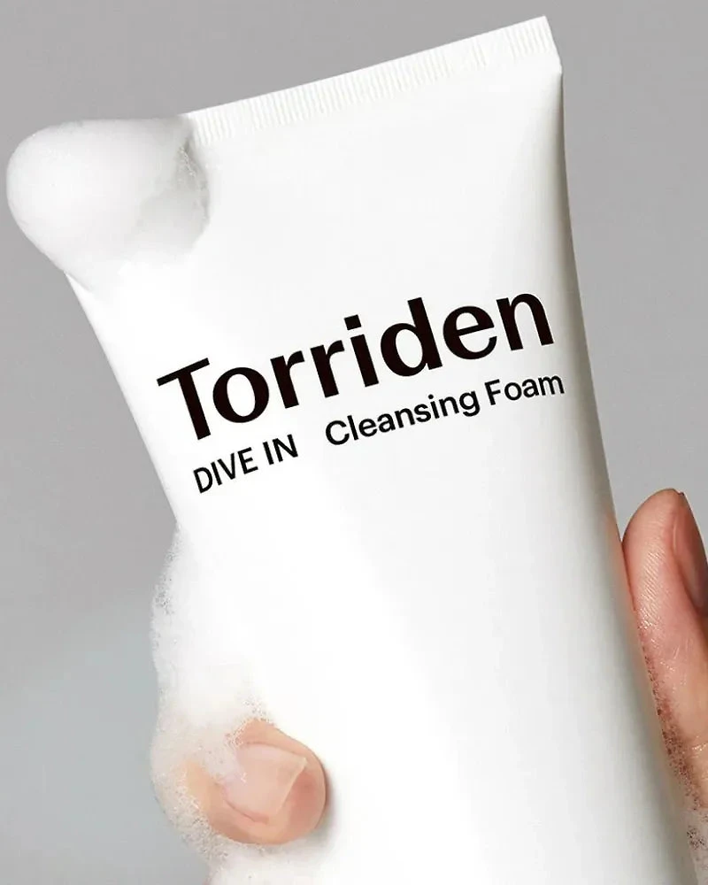 Torriden Dive In Low Molecular Hyaluronic Acid Cleansing Foam