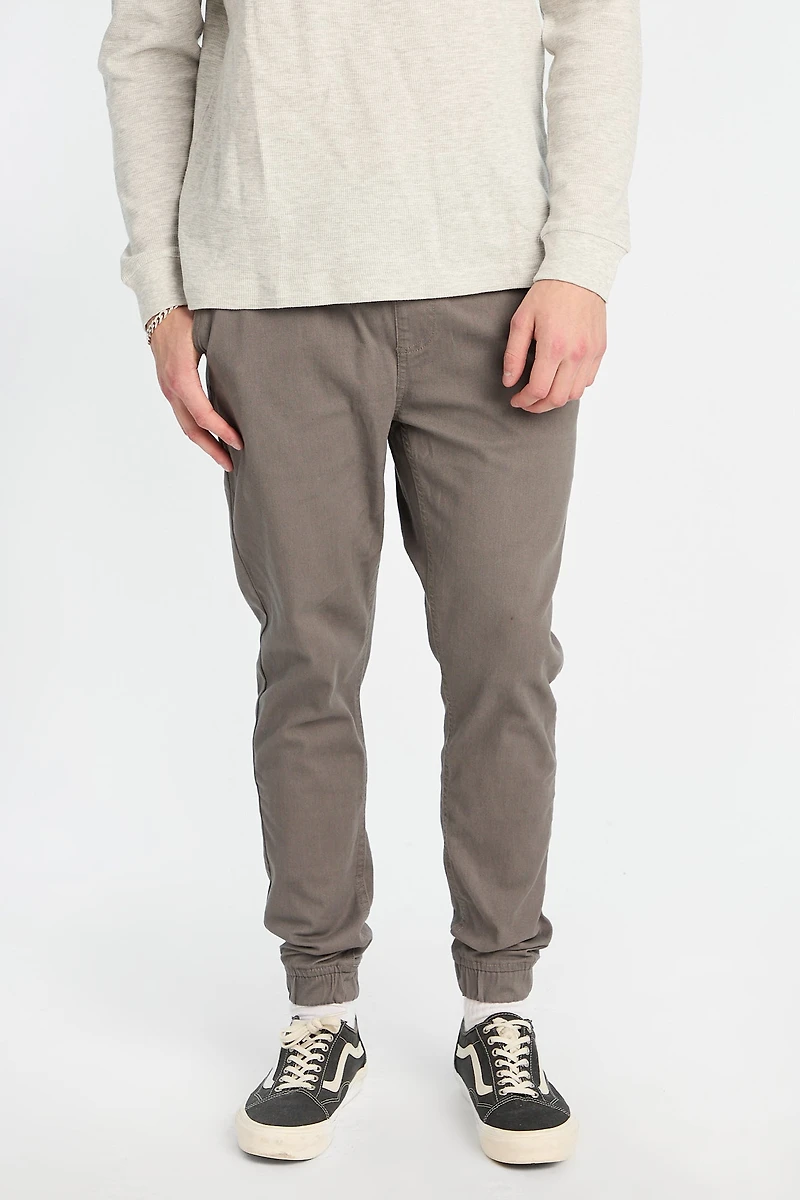 Slim Twill Jogger