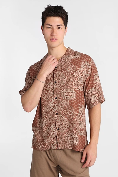 Chemise boutonnée à imprimé bandana