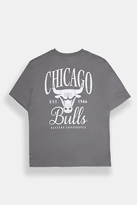 Chicago Bulls Embroidered Graphic Oversized Tee