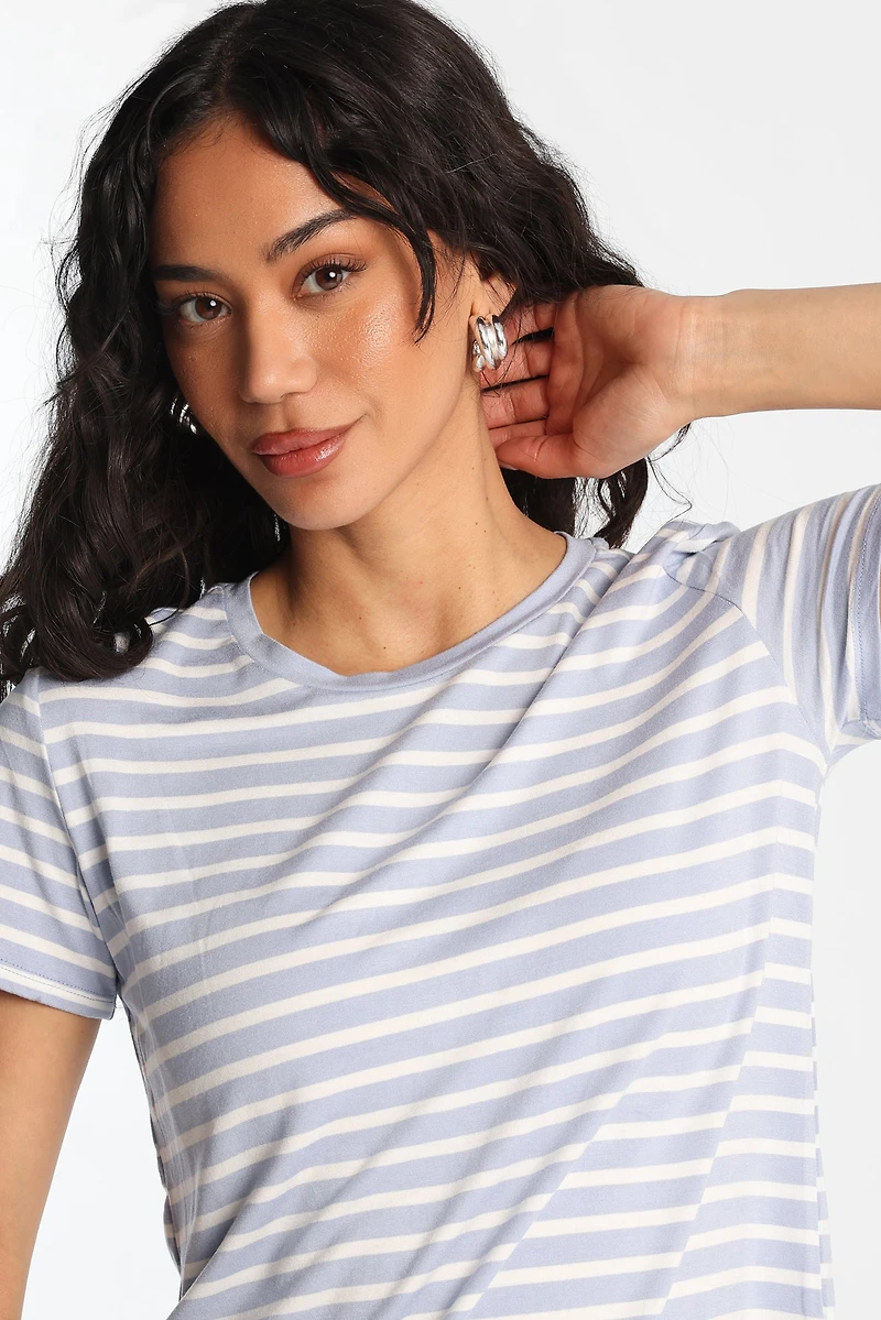 Aéropostale Short Sleeve Crew Neck Tee