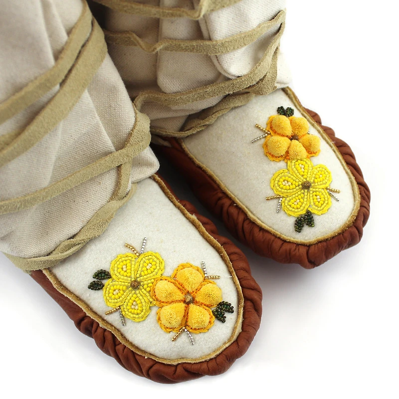 Abigail Clarke Ladies 8 Wraparound Moccasins