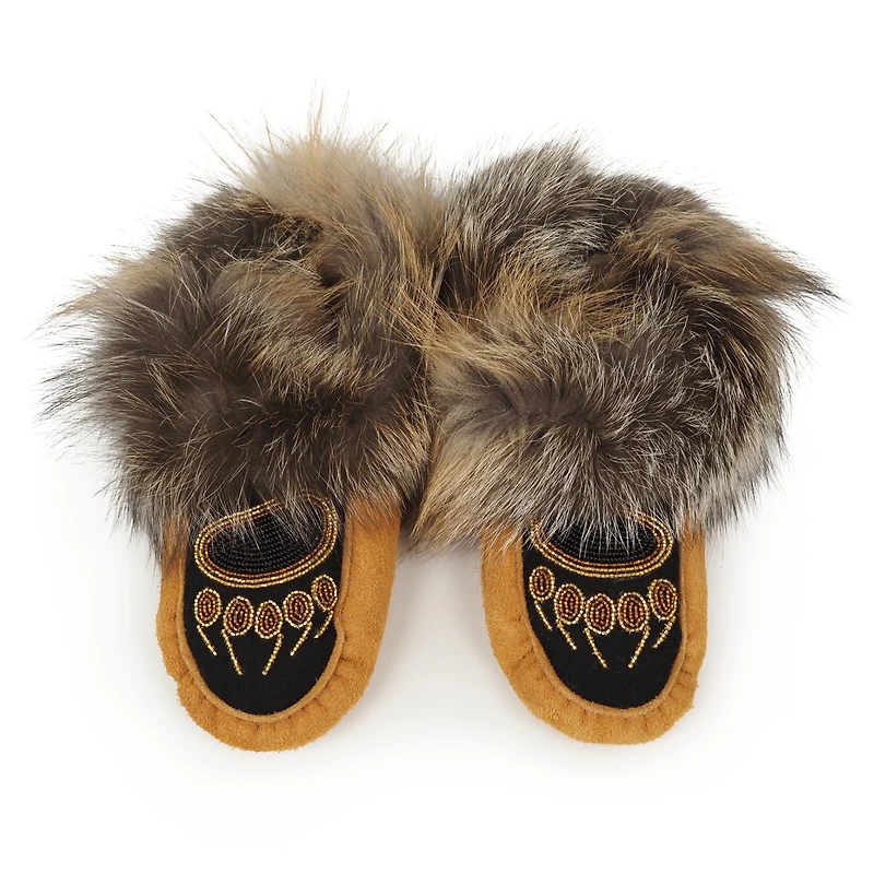 Amber Lloyd Ladies 8 Bear Paw Moccasins