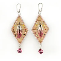 Boucles d'oreilles Jennifer Chartrand en perles roses et plumes