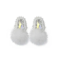 Boucles d'oreilles Jessica McKenzie en vison blanc