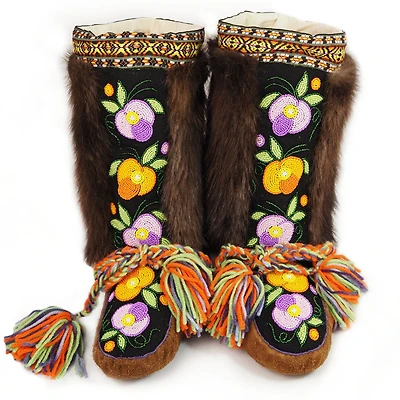 Karen Nicloux Ladies 9 Mukluks