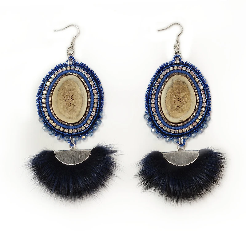 Les boucles d'oreilles de Linda Mccullough Rosa