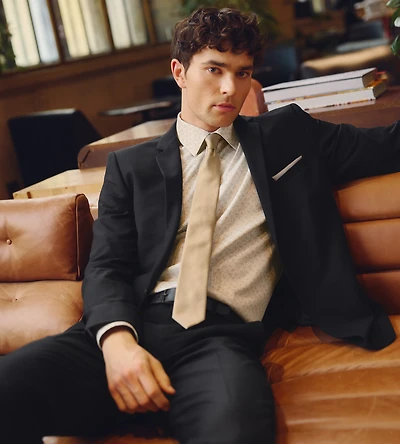 Slim Fit Solid Suit