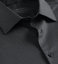 Chemise habillée en satin stretch coupe ajustée