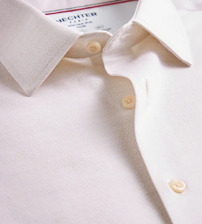 Chemise habillée en jersey imprimé motif géométrique, coupe ajustée, maille beurre, sans repassage