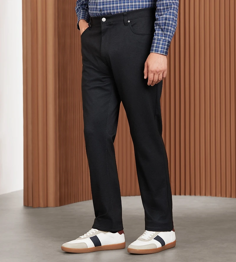 Modern Fit Five-Pocket 360° Stretch Knit Casual Pants