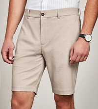 Short chino en maille coupe moderne