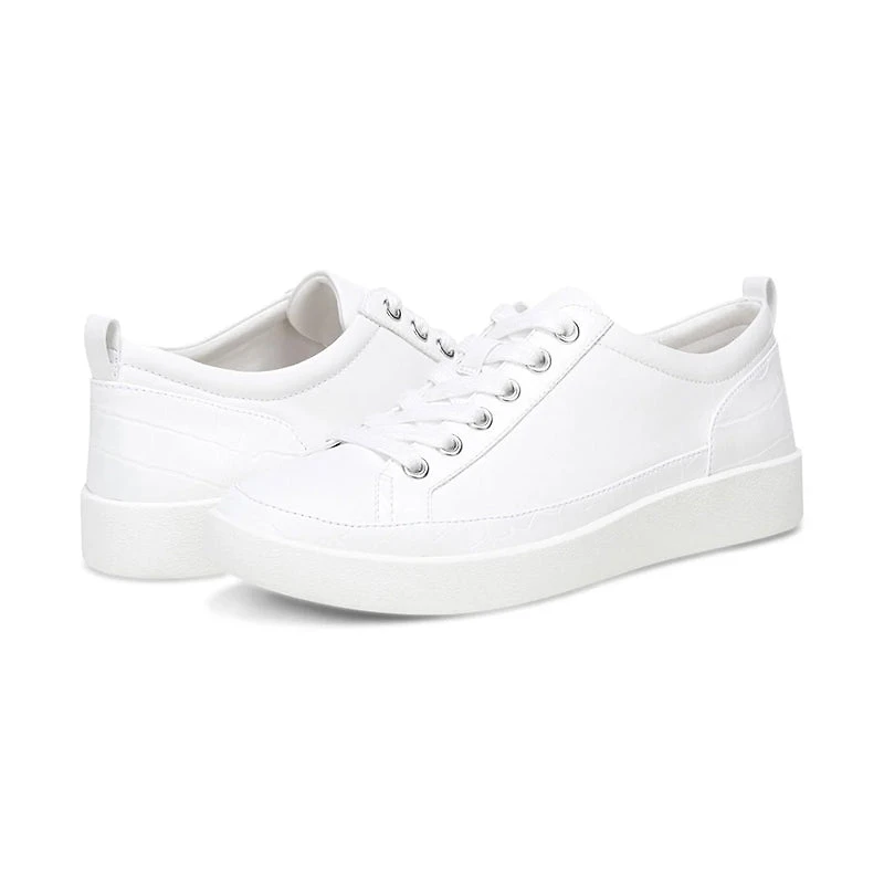 Women's Winny White