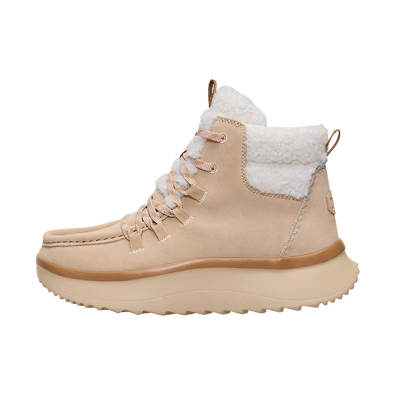 Women's Wendy Peak Apres Suede Cozy Stitch Tan