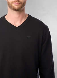Men's basic v-neck sweater