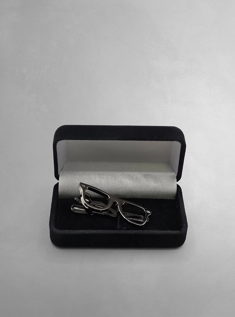 Pince à cravate pour homme