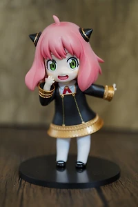 TOHO PUCHIEETE FIGURE Spy x Family Anya Forger Renewal Figure