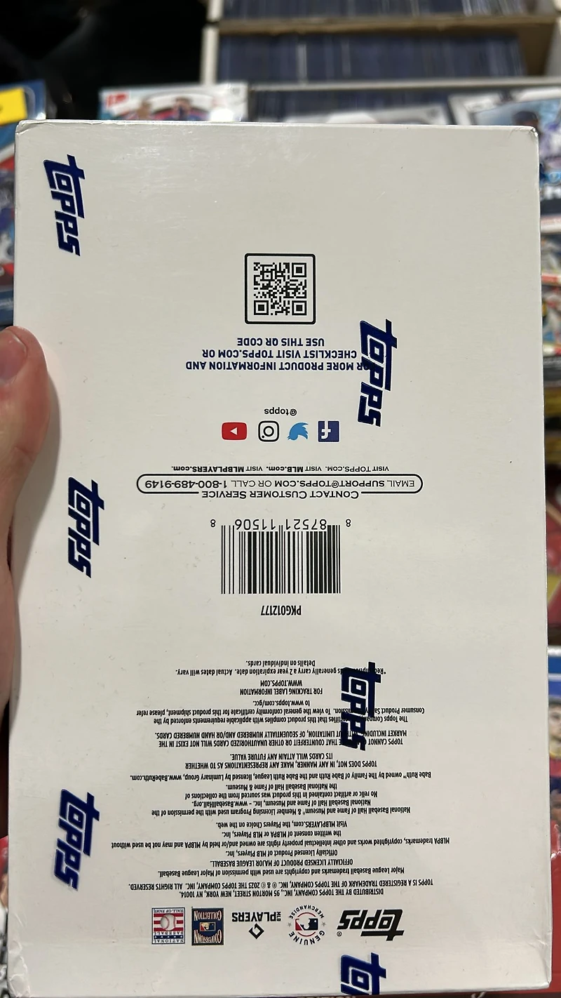 Topps 2023 Series 1 Baseball Hobby Box