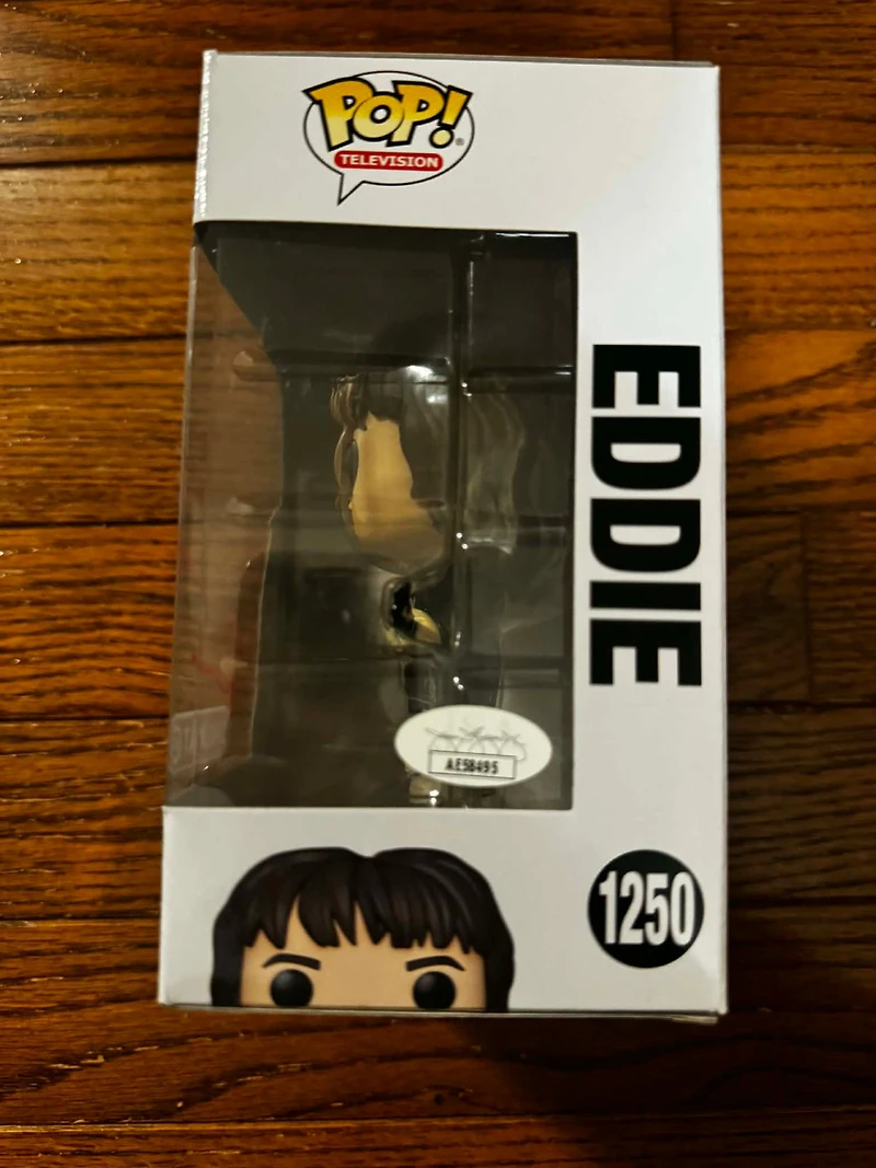 Funko Pop! Television: Stranger Things - Eddie #1250 [Target Exclusive - SIGNED BY JOSEPH QUINN]