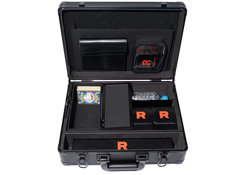 Pokemon TCG - Glory Of Team Rocket Attache Case Set *PREORDER*