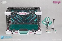 Eastern Model SHENGGE SOSKILL X Hatsune Miku "Sing For The Future" Plastic Model Kit