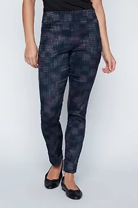 Slim leg printed pant