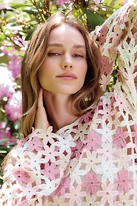 Bell sleeve floral crochet top