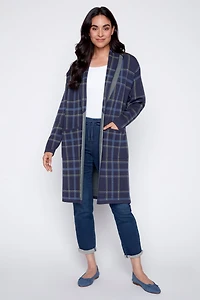 Le manteau-cardigan à carreaux