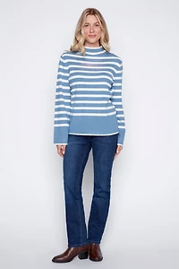 Le pull rayé à manches cloche