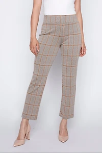 Le pantalon jambe droit à carreaux