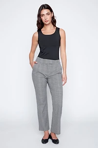 Le pantalon à carreaux