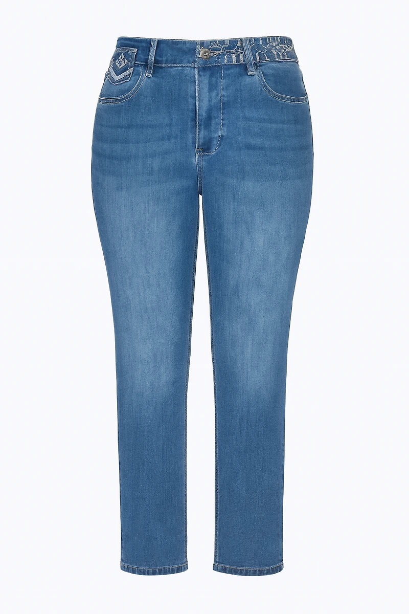 Slim leg embroidery detail jean