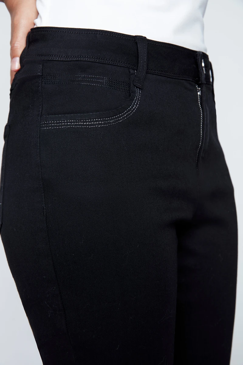 Straight leg rhinestone detail jean