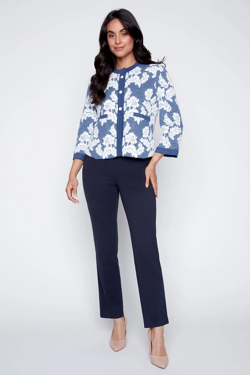 Le cardigan jacquard fleuri