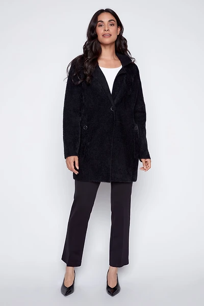 Le manteau-cardigan à cils