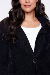 Le manteau-cardigan à cils