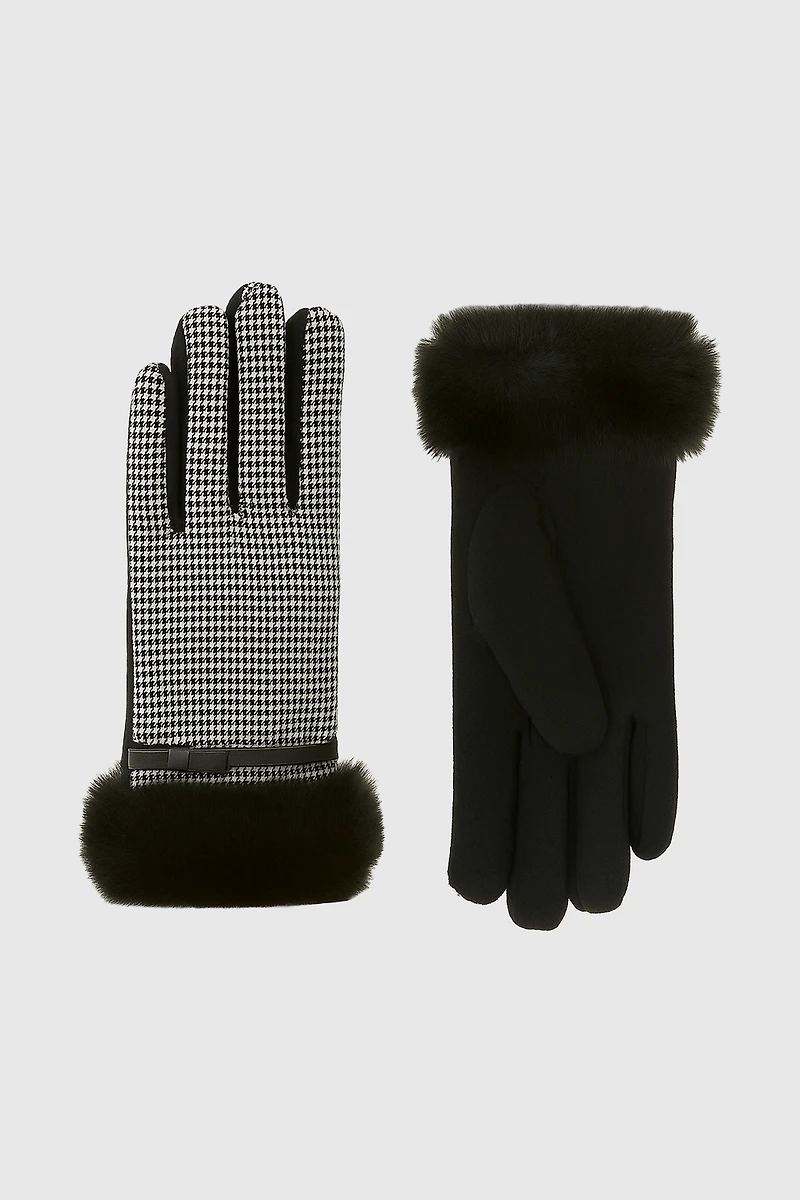 Les gants à motif pied-de-poule avec poignets en fausse fourrure