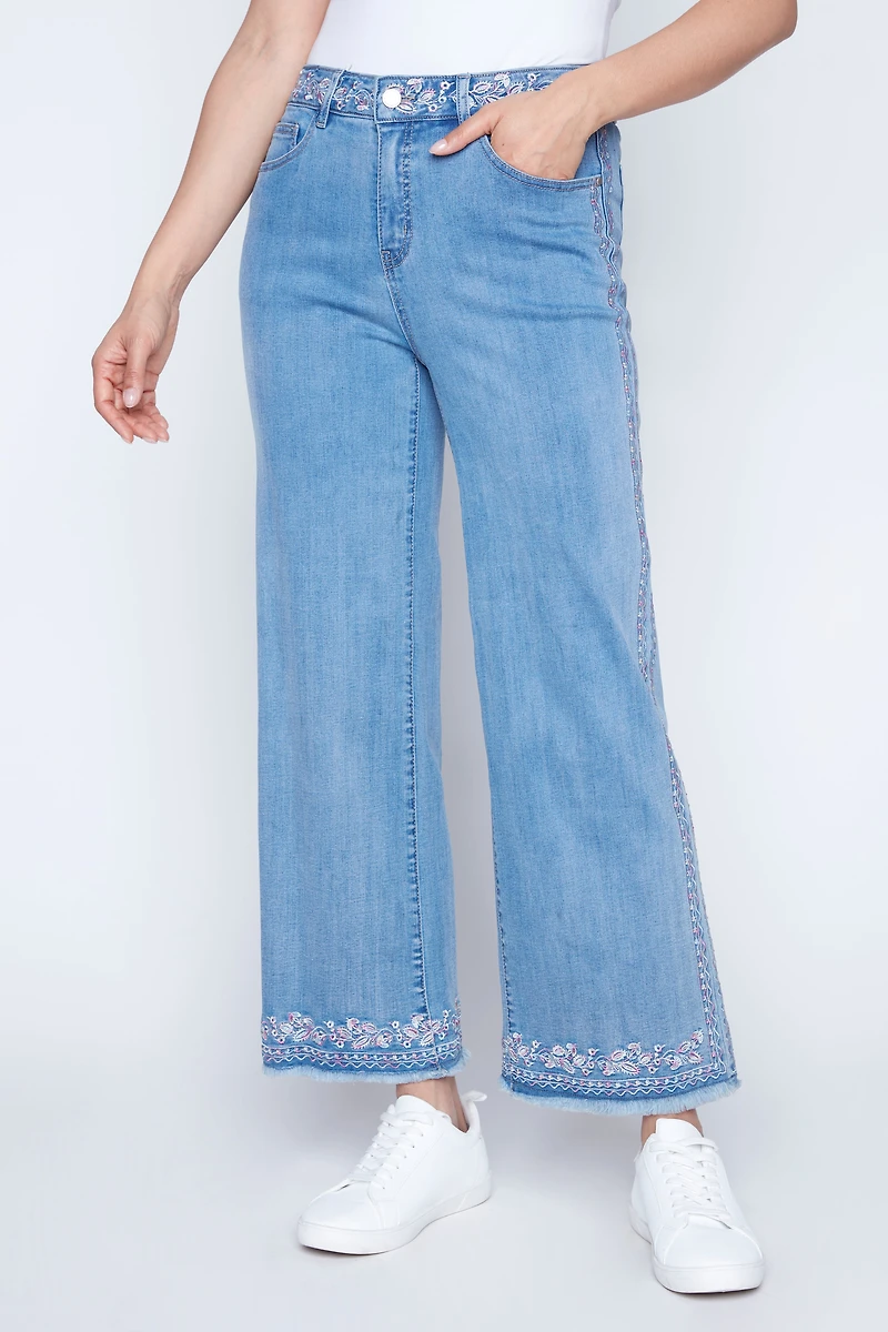 Flare leg embroidery jean